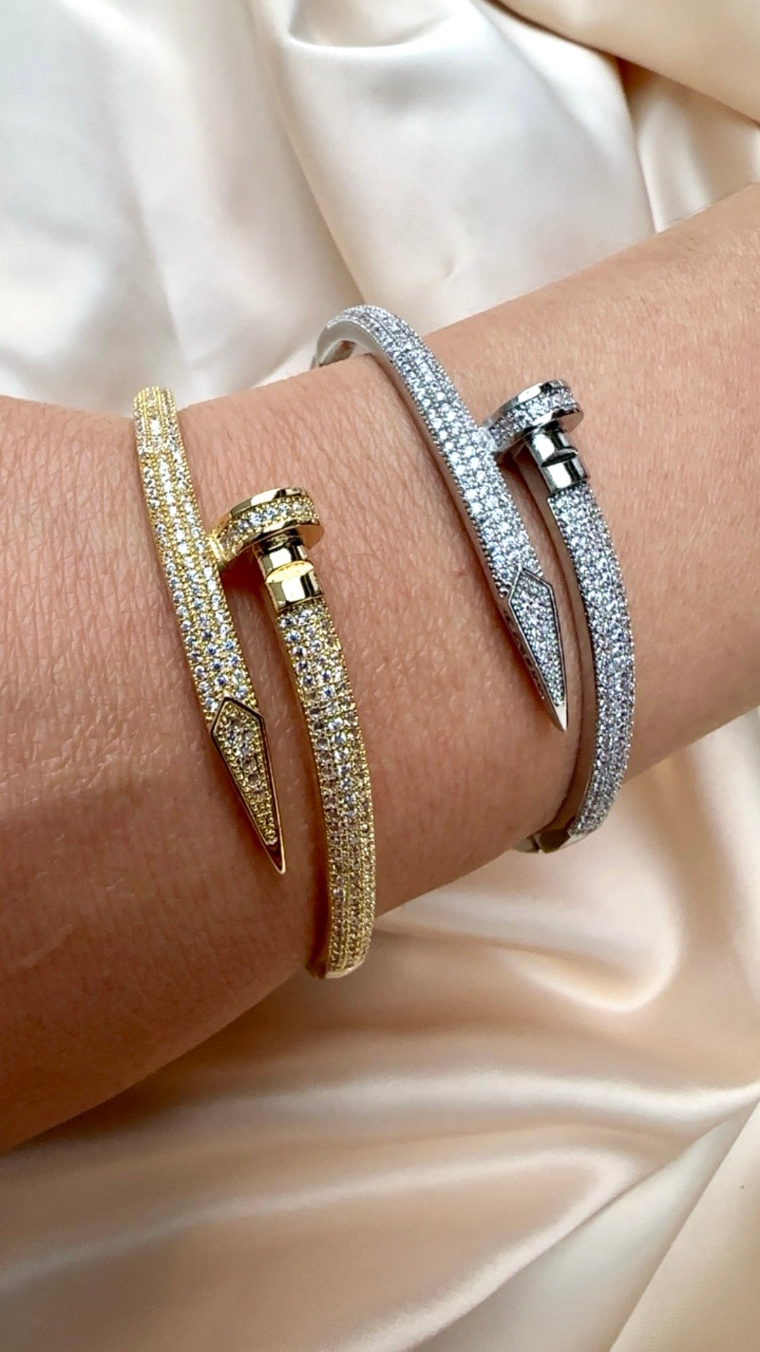 Nagel Armreif Zirkonia