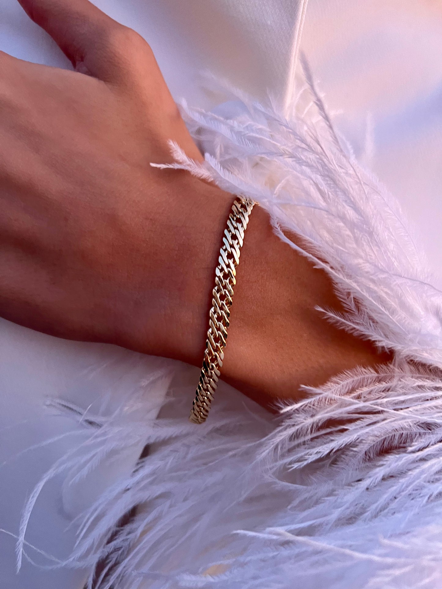 Fine Armband