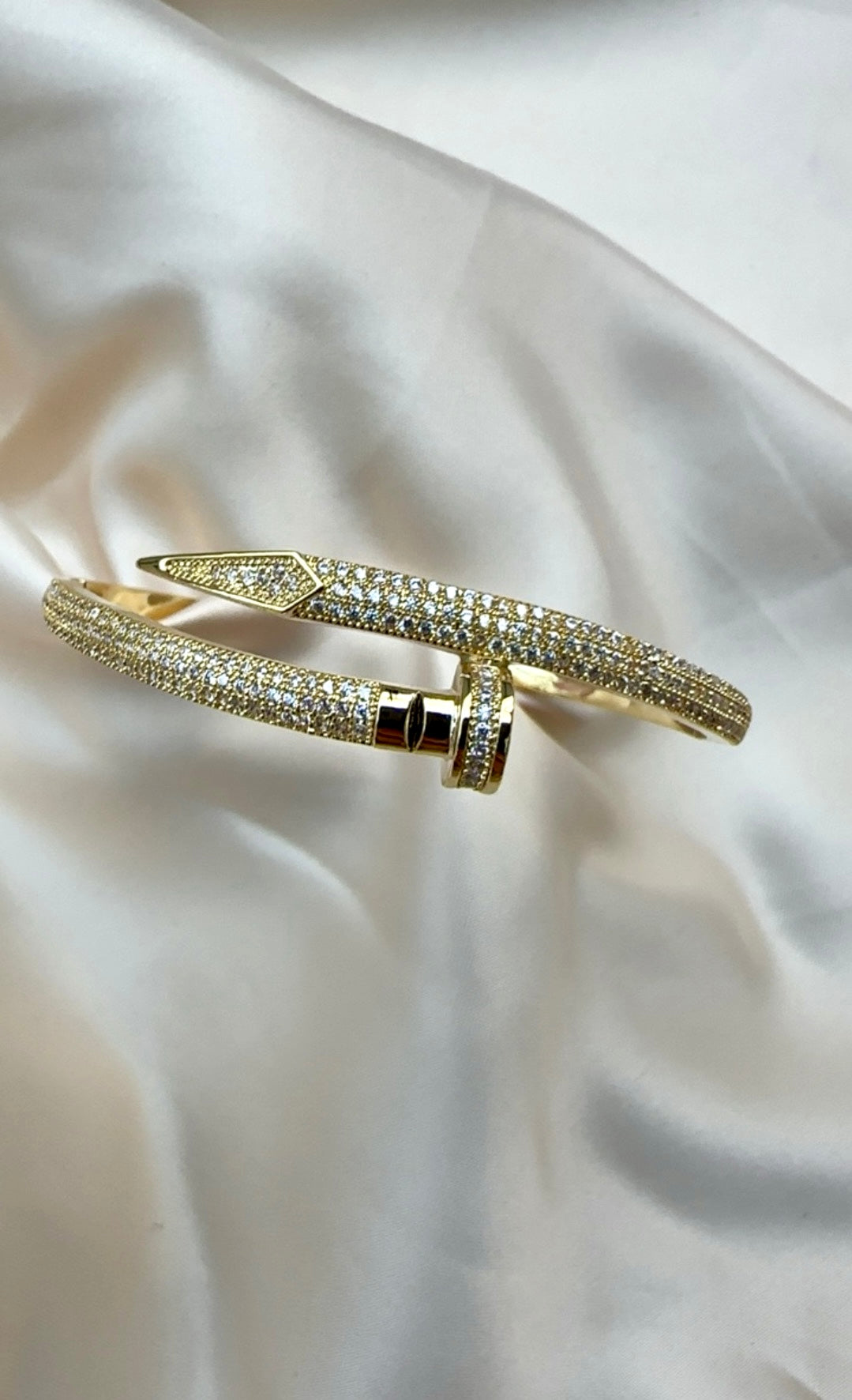 Nagel Armreif Zirkonia