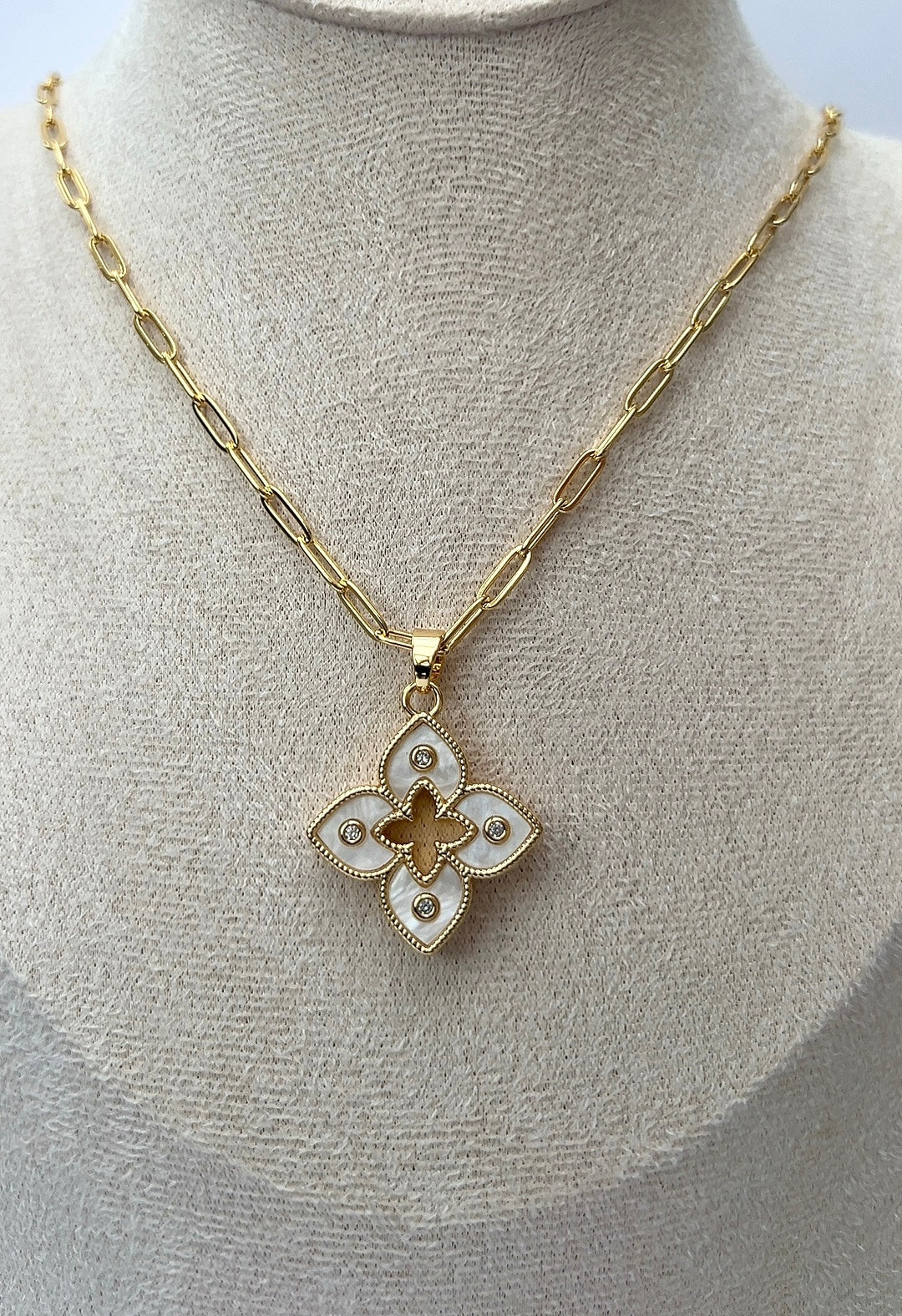 Lotus Kette Perlmutt