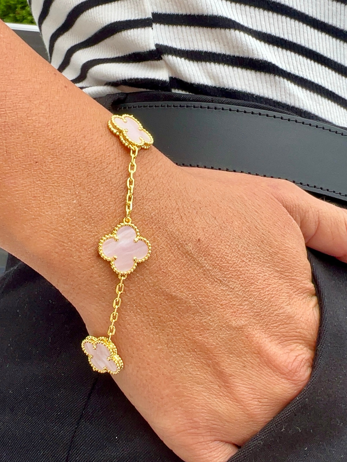 Gold Klee Armband Perlmutt