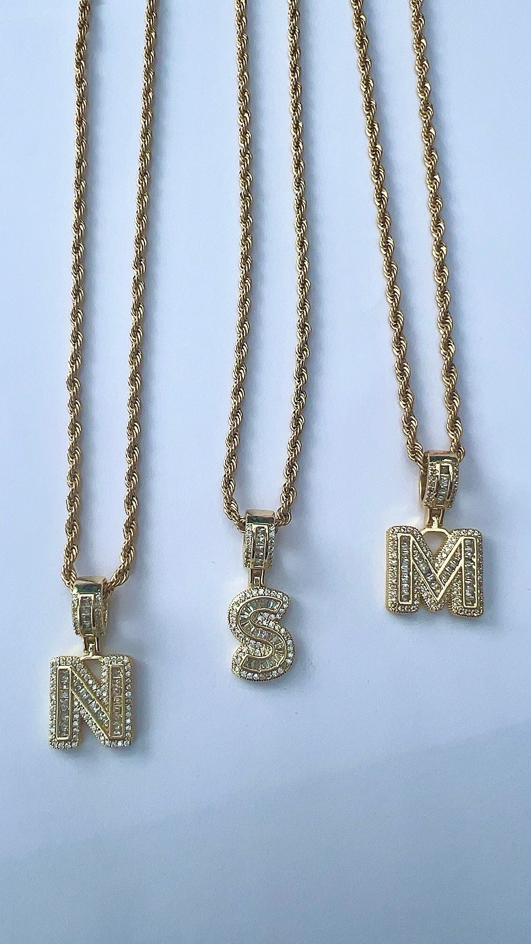 Buchstabenkette I 14K vergoldet