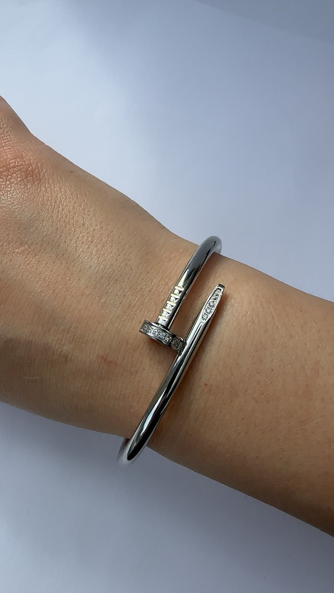 Nagel Armreif